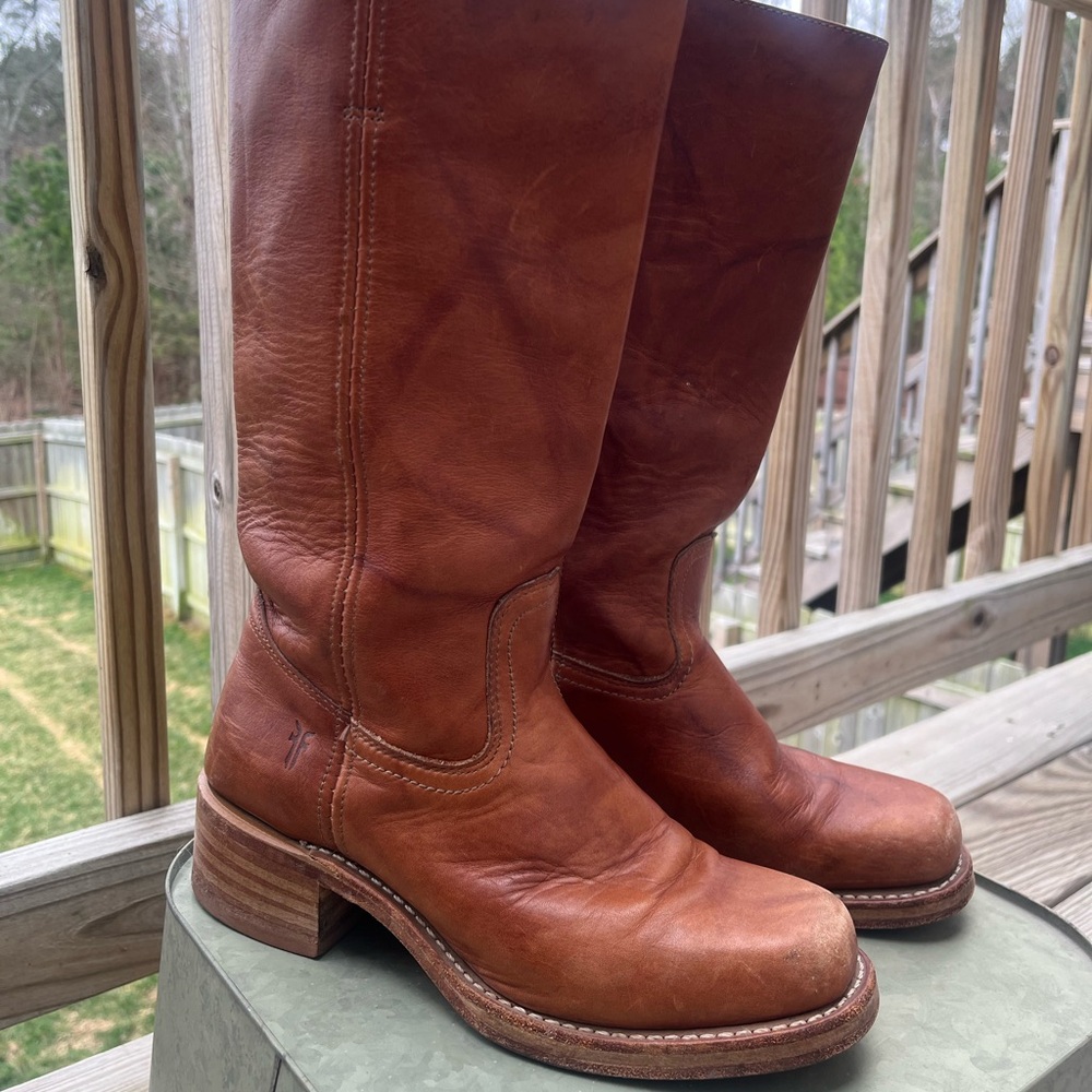 FRYE campus brown distressed boots size 9 women’s